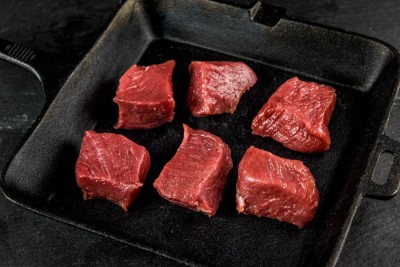 Свинина ошеек на шашлык 1 кг - купить в Черном Озере